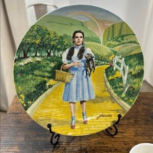 Wizard of Oz “Over the Rainbow” Collector Plate Dorothy Toto Knowles 1977